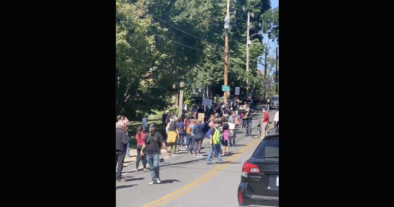 Furious Democrats Surround Mitch McConnell’s Home, Post Address Online Following RBG's Death